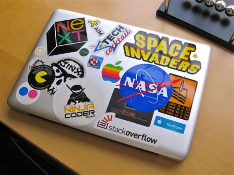 Stiker komputer notebook kulit laptop yang dipersonalisasi, stiker 11.6 12 13 14 15 15.6 17 untuk mac air/acer/lenovo yoga/asus. Tips Membeli Garskin/Sticker Laptop dan Cara Memasangnya - GoLepi