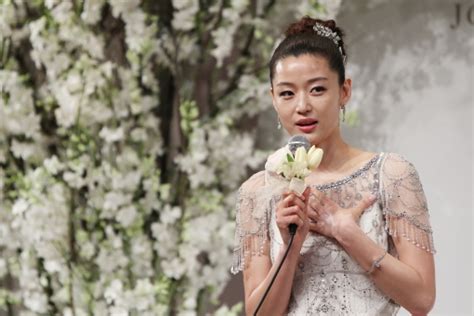 'april bride' top star jun ji hyun (31) finally gets married on the 13th. Korean Celebrities Who Married Rich Husbands | Daily K Pop News