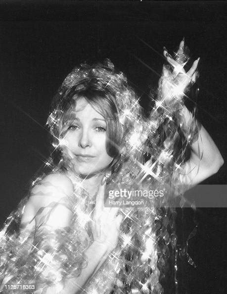 Los Angeles Circa 1989 Actress Teri Garr Poses For A Portrait In