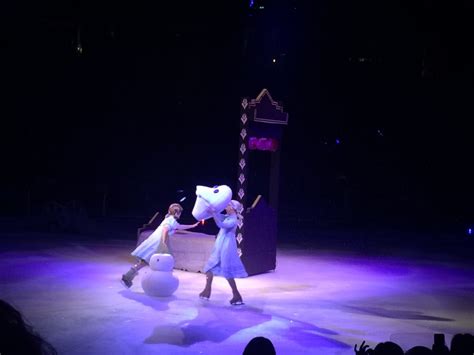 Disney Frozen On Ice Show Snowman Disneyexaminer