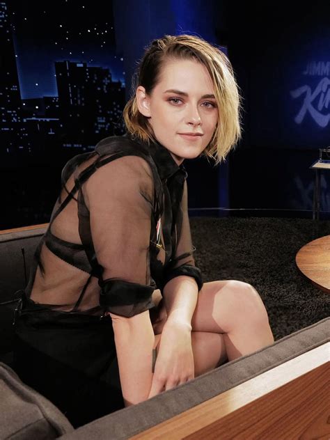 Though most famous for her role as isabella bella swan in the twilight (2008) saga, kristen stewart has been a working actor since her early years in los angeles, california, where she was born. Kristen Stewart - Jimmy Kimmel Live in Hollywood 11/24 ...