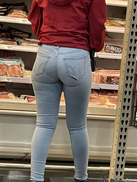 Compilation Of Coworkers Sexiest Jeans Merry Christmas Tight Jeans Forum