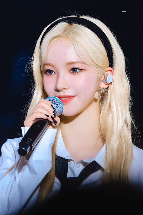 ً On Twitter And Im Not Over Blonde Karina Yet She Looks Soo Alice