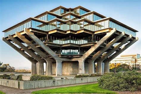 Uc San Diego Library In 2020 Brutalist Architecture University Of