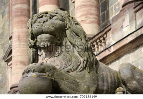 Historic Guardian Lion Medieval Centre Kassel Stock Photo 709136149