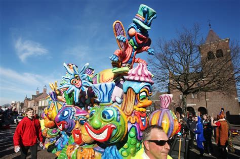 Nooit Eerder Was Er Zon Fraaie Carnavalsoptocht In Zevenbergschen Hoek Foto Bndestemnl