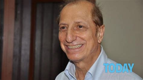 Acquista i migliori libri di pippo franco offerte novità miglior prezzo garantito! Pippo Franco perseguitato dalla colf: paura per l'attore e ...