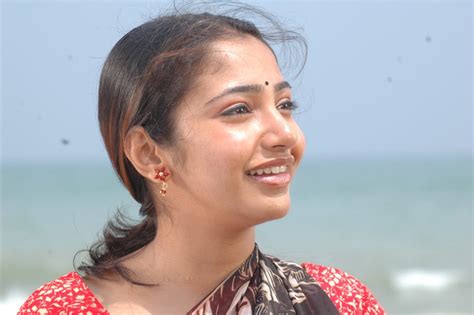 © 2021 a serial llc, © 2021 home box office, inc. Picture 356982 | Actress Maya Unni in Ari Yadhavan Puri ...