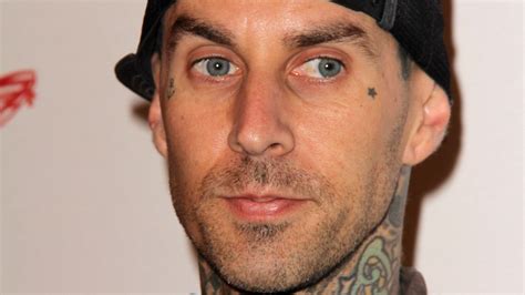 Travis barker and dj am's plane crash. Here's What Travis Barker's Tattoos Really Mean