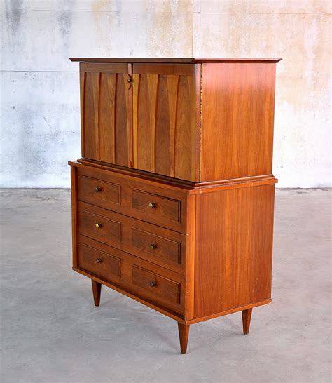 Select Modern Mid Century Highboy Chest Of Drawers Or Gentlemans Chest