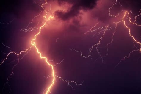 Thunderstorm Lightning Strike Wallpaperhd Nature Wallpapers4k