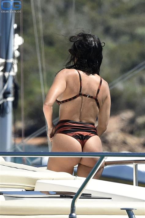 Kourtney Kardashian Nude Pictures Onlyfans Leaks Playboy Photos Sex