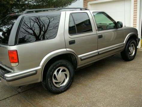 Buy Used 1999 Chevrolet Blazer Base Sport Utility 4 Door 43l In Medina