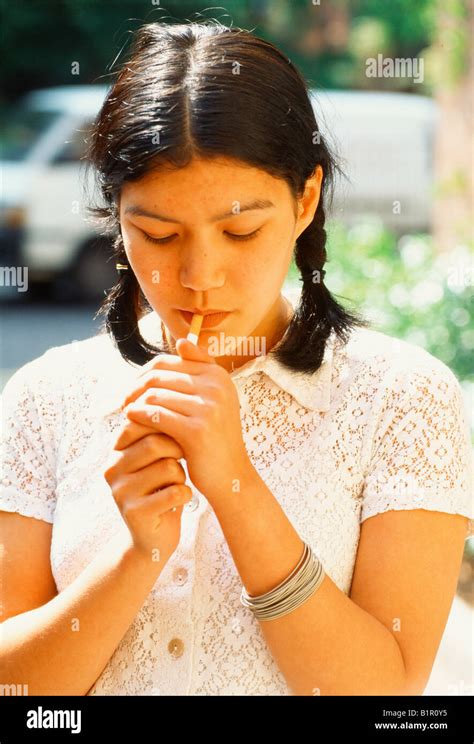 Young Girl Smoking Cigarette Stock Photo Alamy