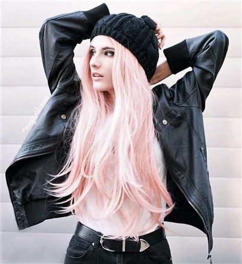 25 Pink Hairstyles To Swoon Over