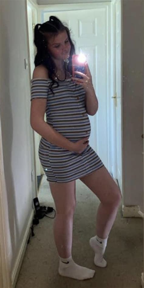 My Hot Pregnant 19 Year Old Sister Dm Me What U Would Do With Her