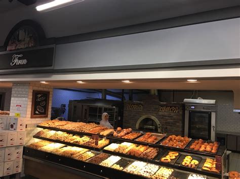 Gmbh with around 630 stores, and around 5.5m customers. Ronny Gottschlich (@heunadel) | Twitter