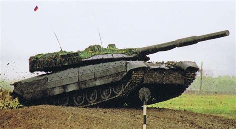 ロシア軍、超レアssr級戦車『t 80um 2』投入も撃破される？ Zapzap！ 世界の面白いニュース