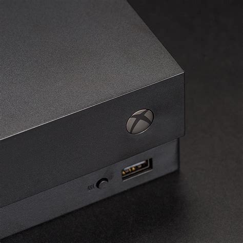 The Xboxs Plugs And Ports A Visual History The Verge Vlrengbr