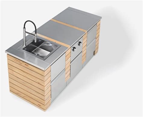 I materiali per cucine da ma riguardo ai materiali con cui vengono fabbricate, per la maggior parte vengono realizzate in acciaio. Cucine da esterno, cucine da giardino e terrazzo | ROK