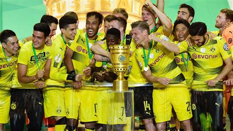/, fc bayern münchen, 4. Borussia Dortmund gewinnt im DFB-Pokalfinale gegen Eintracht Frankfurt - Eurosport
