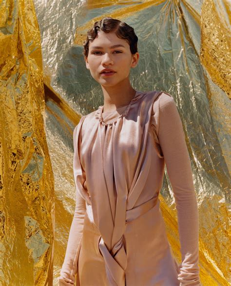 zendaya poses for vogue s june cover