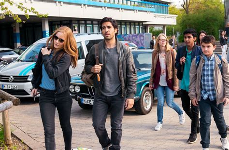 Зачётный препод 3 (2017) fack ju göhte 3 комедия режиссер: Filmkritik zu „Fack ju Göhte 3": Bei Herrn Müller fällt ...