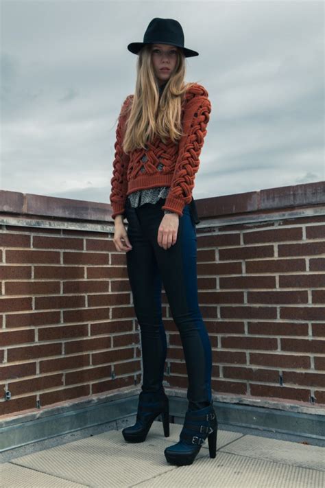 Cozy And Warm Sweater For Cold Days 20 Great Outfit Ideas Style