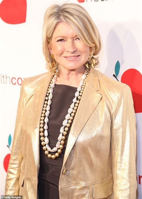 Martha Stewart Stuns Rocking A Sleek New Haircut At The Salon What A