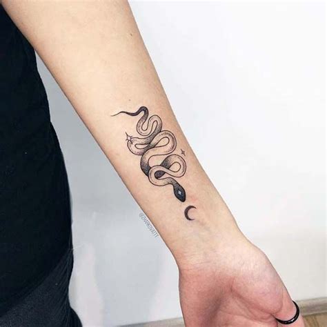 23 Bold And Badass Snake Tattoo Ideas For Women Small Snake Tattoo