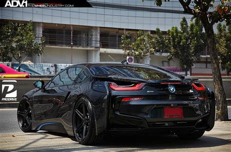 Outdated, maybe, but the e92 m3 still packs quite a punch and, thanks to these wheels, now looks as fresh as ever. Welches Auto würdet Ihr fahren, wenn die Kohle da wäre? : Lifestyle - Seite 463
