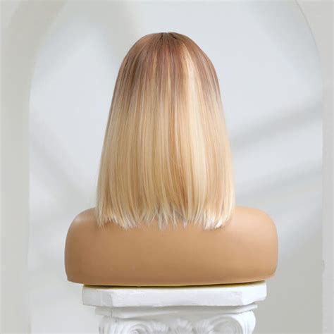 Perruque blonde courte pour poupée sexuelle NakeDoll