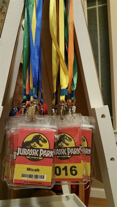 Happy anniversary to the film that started it all. Jurassic Park Name Badges | Birthday party at park