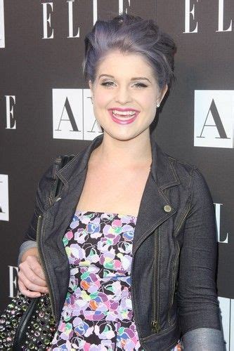 In 2011 several stars experimented with pink, purple and even blue hair. I'm digging this look | Kelly osbourne, Kelly osbourne ...