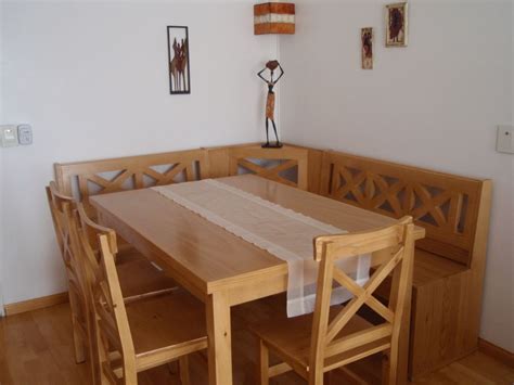 El set zalika se compone de sofá rinconero con cojines y mesa de centro. BANCO RINCONERO MODELO ESTABLO ( lustrado )
