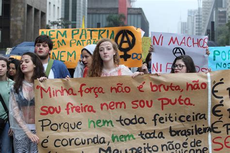 Fotos Marcha Das Vadias No Brasil Uol Not Cias