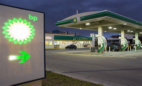 Bp Opens First Gas Station In Mexico Plans 1500 Retail Sites In 5 Years