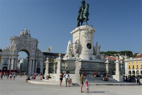 Zu den beliebtesten und bekanntesten sehenswürdigkeiten lissabons gehören das. Reisebericht Lissabon, Portugal: Unser Städtetrip mit Kind ...