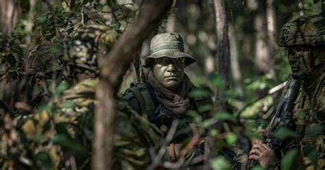 Defense Studies Exercise Coral Soldier Between Fijian And Australian Army