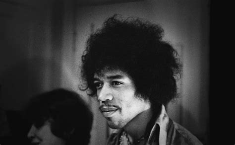 10 Facts About Jimi Hendrix That You Never Knew Musiclipse