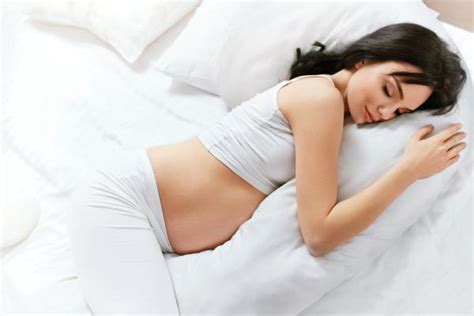 Las mejores posturas para dormir embarazada Conoce cuáles son las más