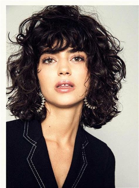 Fluffy Layered Bob Hairstyle Medium Charming Synthetic Curly Hair