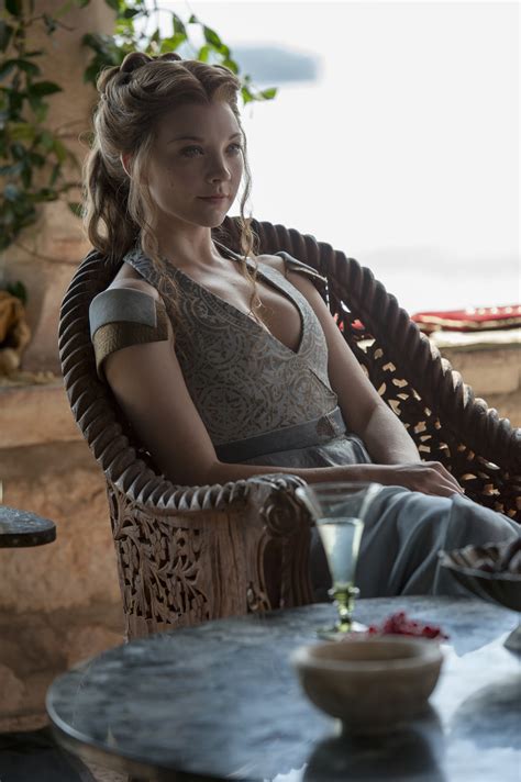 Margaery Tyrell From Game Of Thrones The Tv Fanatic S Halloween Guide How To Dress As Your