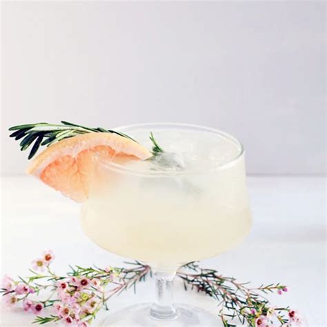 10 Delightfully Fresh Spring Cocktails