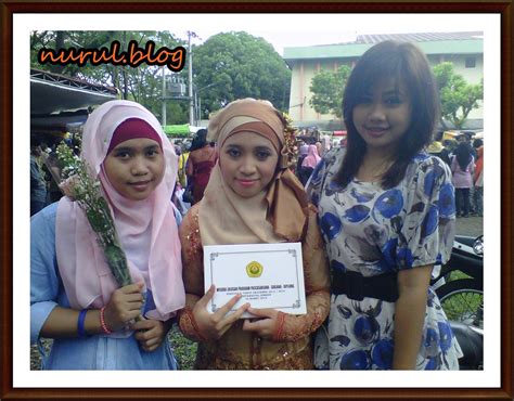 Diaryku I Graduated Nurul Istiqfaroh Spd