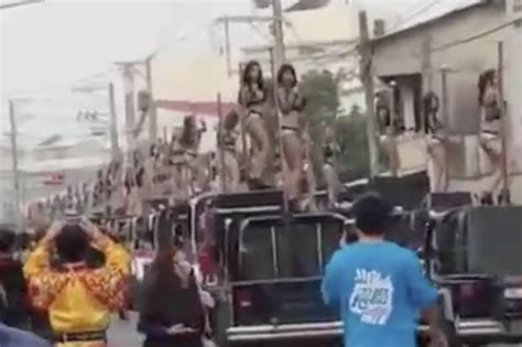 Fifty Strippers And Pole Dancers Perform At Saucy Funeral In Taiwan