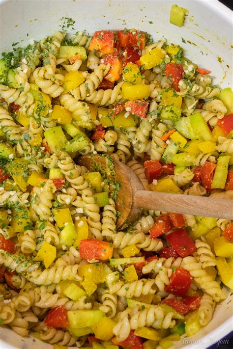 Wohnungsupdate Rezept schneller Nudelsalat mit Pesto