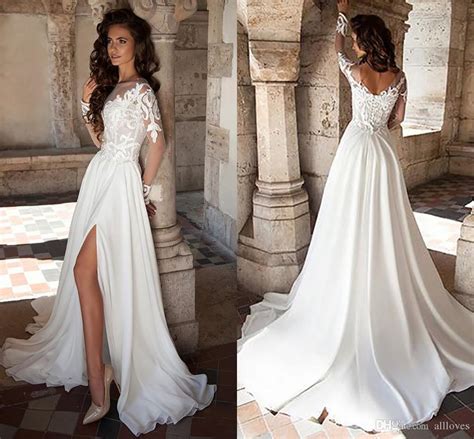 Discount Boho Beach Garden Wedding Dresses Chiffon A Line 2021 Sheer Neck Long Sleeves Appliqued