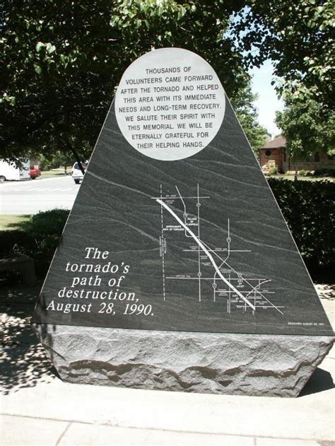 25 Years Ago Ef 5 Tornado Strikes Plainfield Npr Illinois