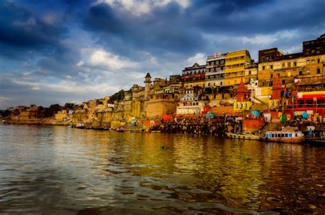 Top 8 Places To Visit In Varanasi